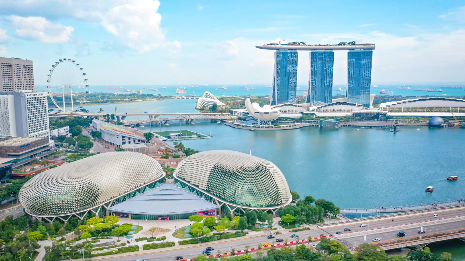 How to Travel from Singapore to Johor Bahru: The Definitive 2026 Cross-Border Guide