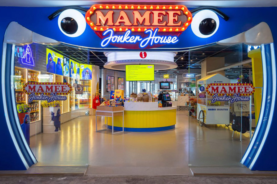 Mamee Jonker Walk, free to go